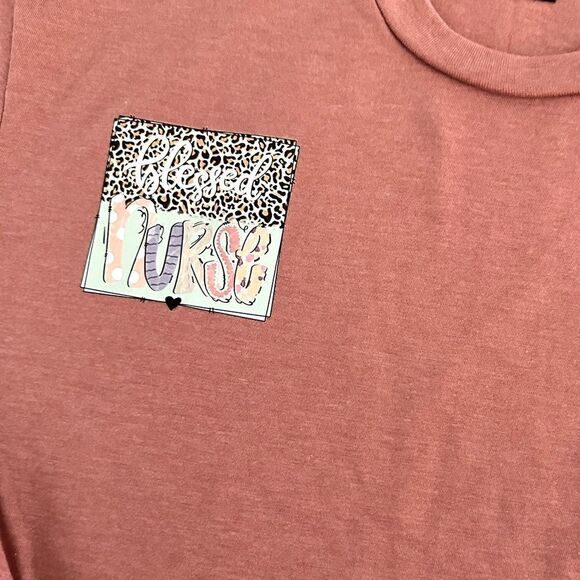 Blessed Nurse Cheetah Logo Pink Short Sleeve Cool Nurse Tee Size Small - Picture 2 of 2